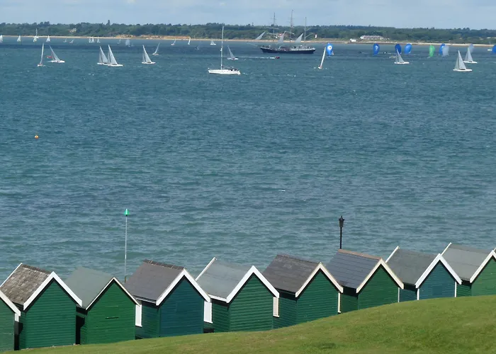 The Woodvale Bed & Breakfast Cowes 